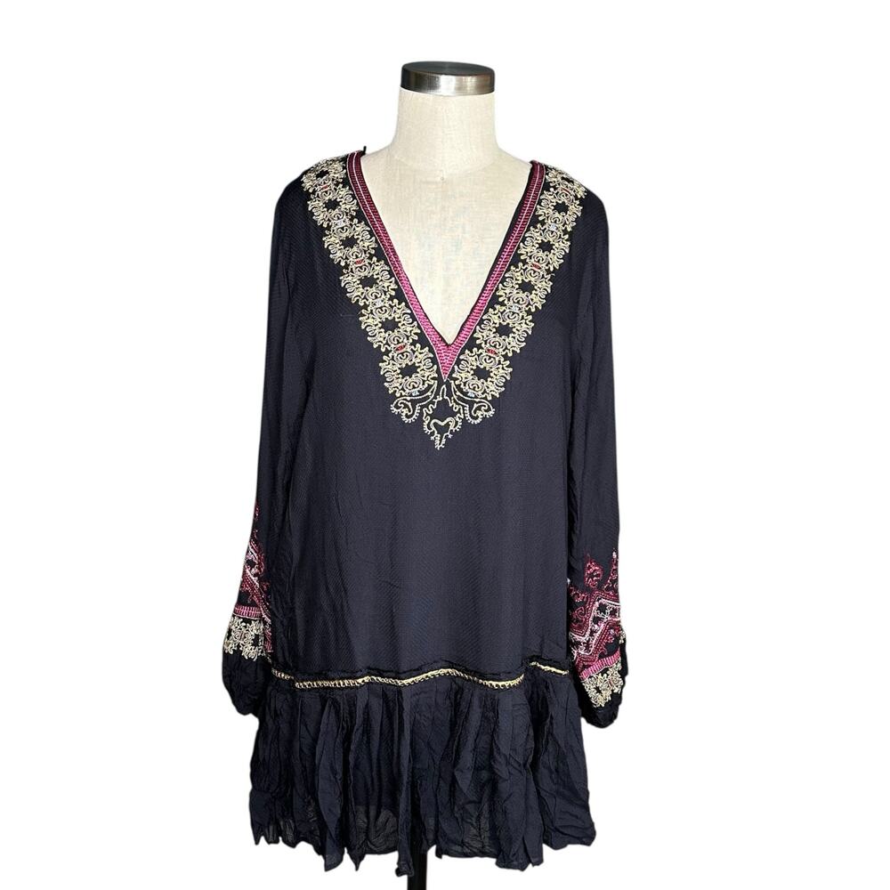FREE PEOPLE Wild One Embroidered Plunge V-Neck‎ Mini Dress Women's Size XS Boho